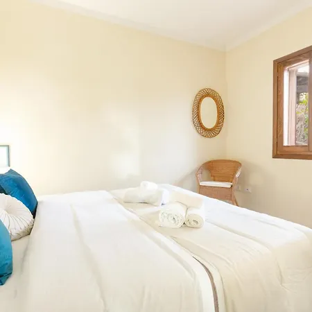 Holiday home Novita' Dimora Delfino - Privata, Wifi, Ac Golfo Aranci