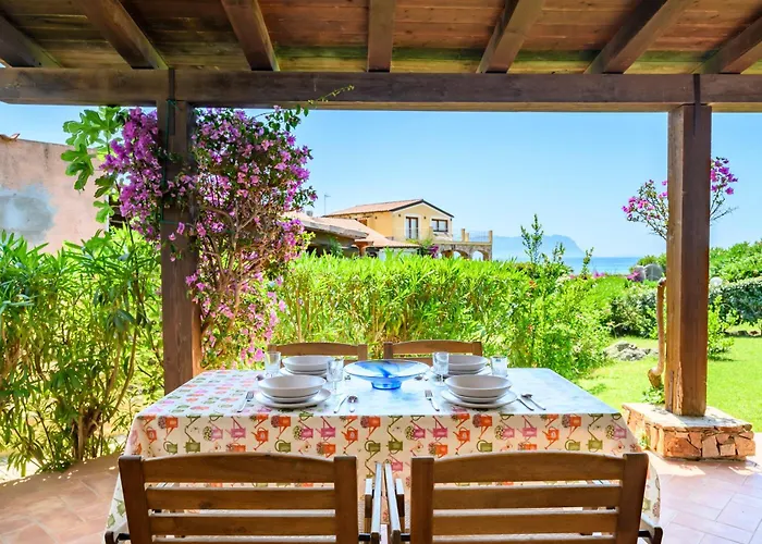 Novita' Dimora Delfino - Privata, Wifi, Ac * Golfo Aranci